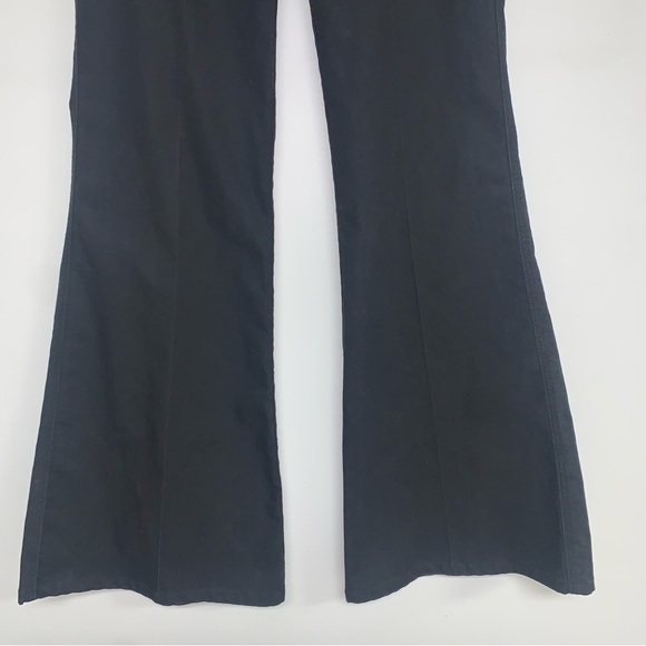 7 For All Mankind Flare Jeans Women's Size 27 Black Stretch  Low Waisted Zippers - Picture 6 of 11